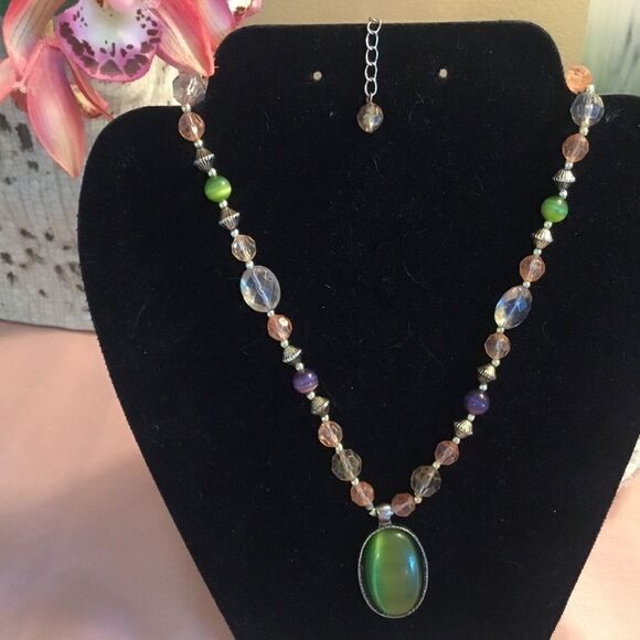 Silvertone Adjustable Beaded Necklace - Picture 2 of 4